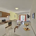 Apartamento Keti 3 Nv - 2 Pax With Terrace And Private Parking