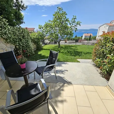 Keti 3 Nv - 2 Pax With Terrace And Private Parking Apartment Novi Vinodolski