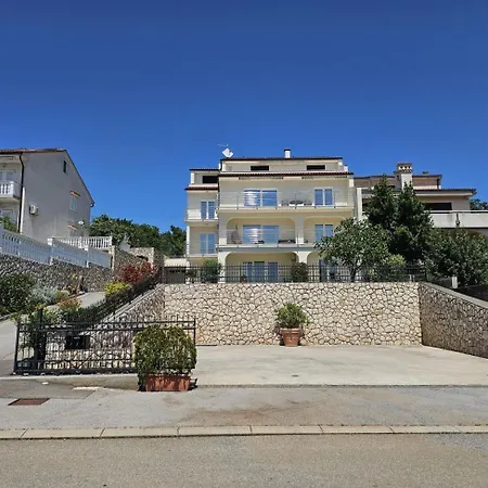 Apartment Keti 3 Nv - 2 Pax With Terrace And Private Parking